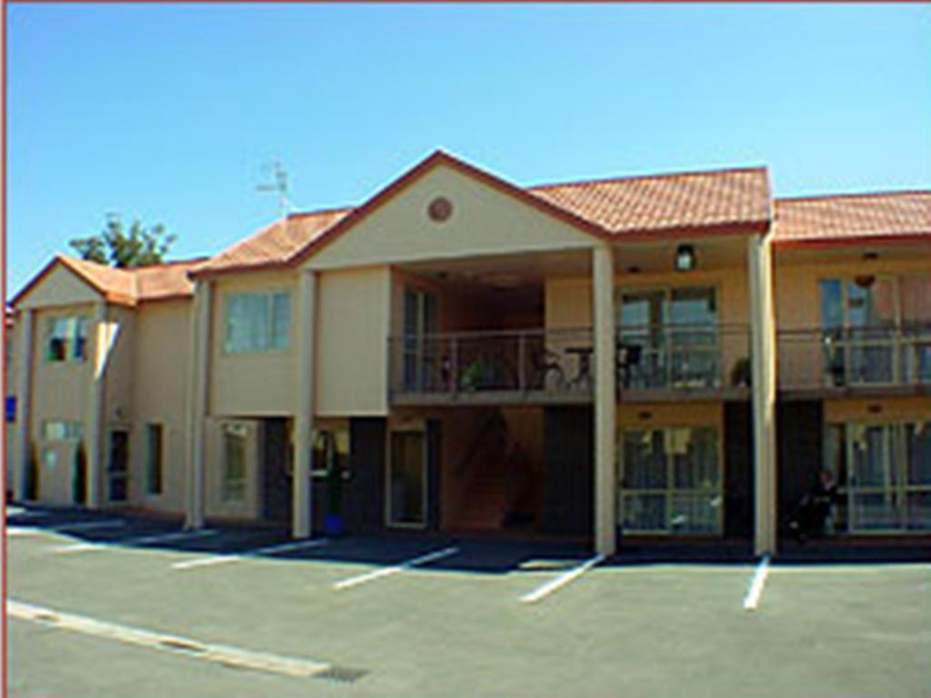 Antonios Motor Lodge Christchurch Exterior photo
